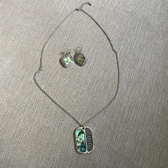Abalone Necklace and Earrings Set. B - Picture 1 of 8